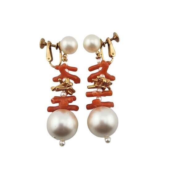 Vintage Signed Marvella Acrylic Dangle Screw Back Clip Earrings (A3220) - Picture 2 of 3